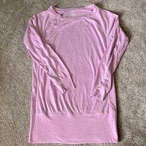 2 for $8⭐️Nike Dri-Fit Long Top M EUC *read description*